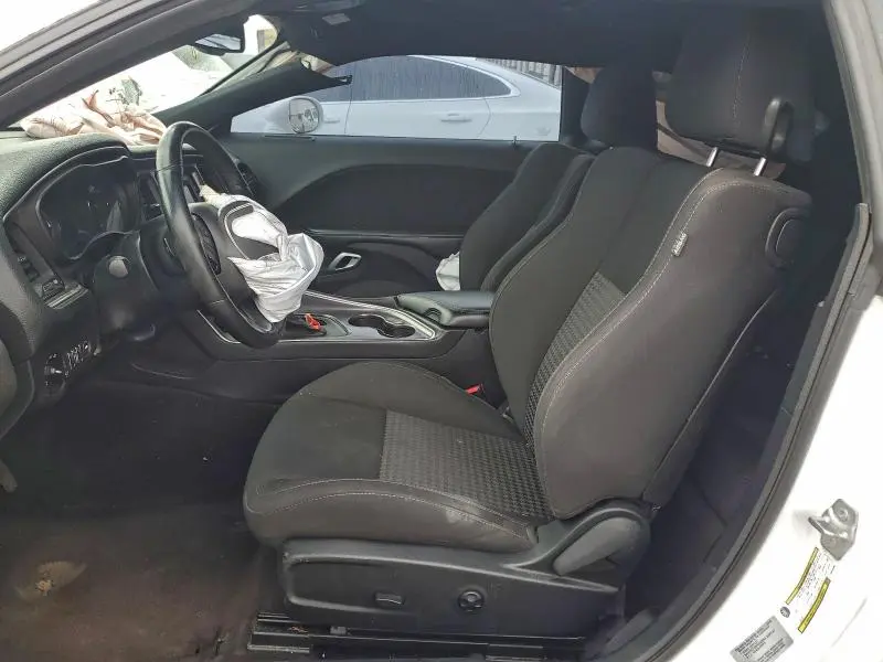 2017 DODGE CHALLENGER SXT  