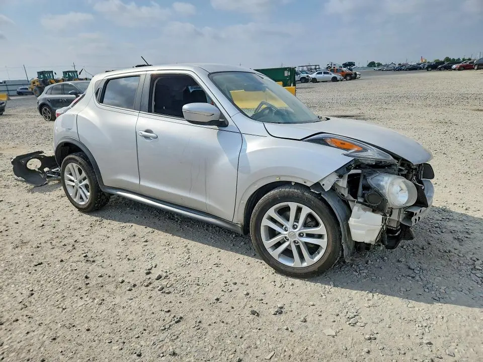 2015 NISSAN JUKE S  