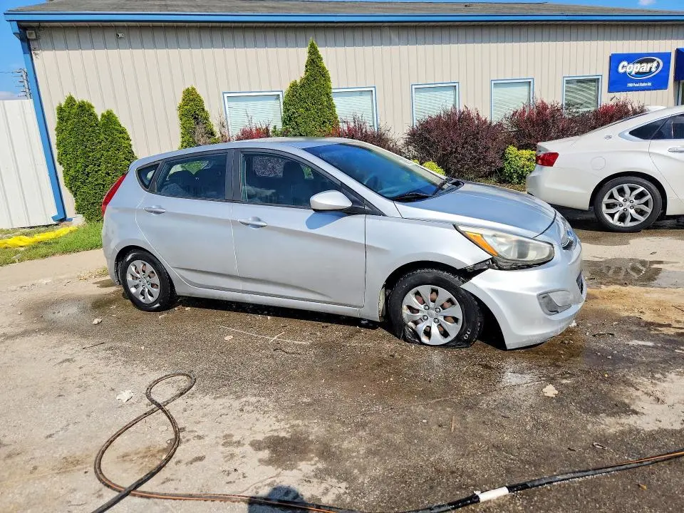 2017 HYUNDAI ACCENT SE  