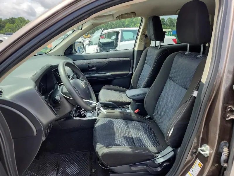 2018 MITSUBISHI OUTLANDER ES  