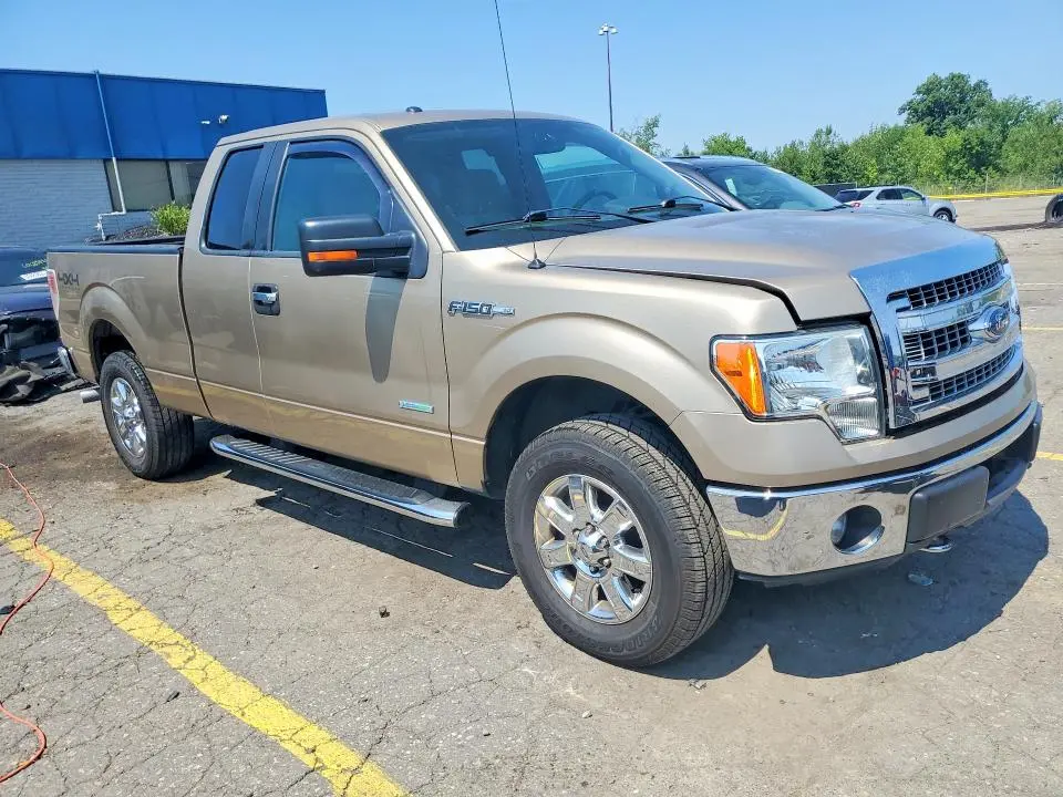 2013 FORD F150 SUPER CAB  