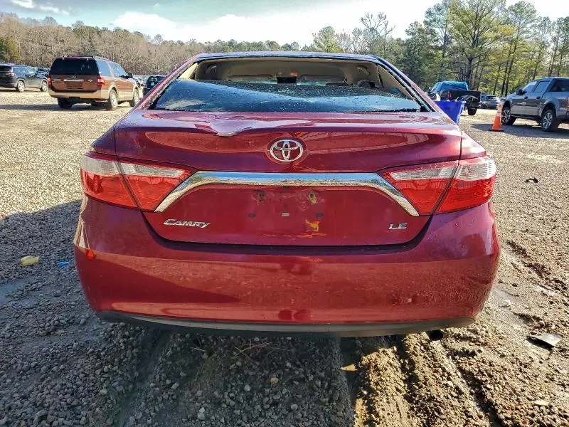 2015 TOYOTA CAMRY LE  
