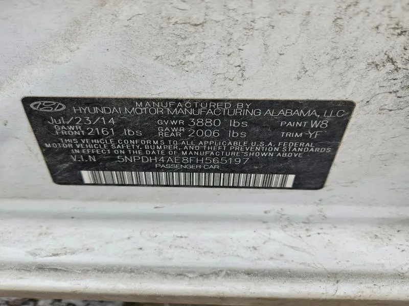 2015 HYUNDAI ELANTRA SE  