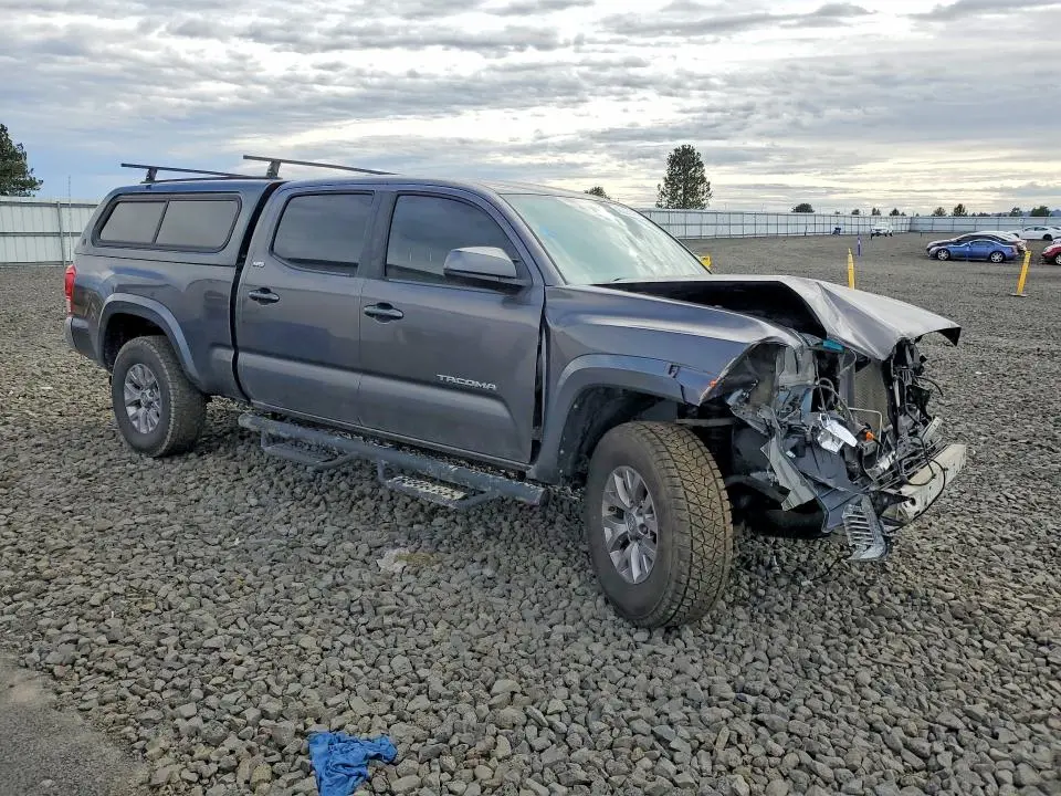 2016 TOYOTA TACOMA SR5 V6  