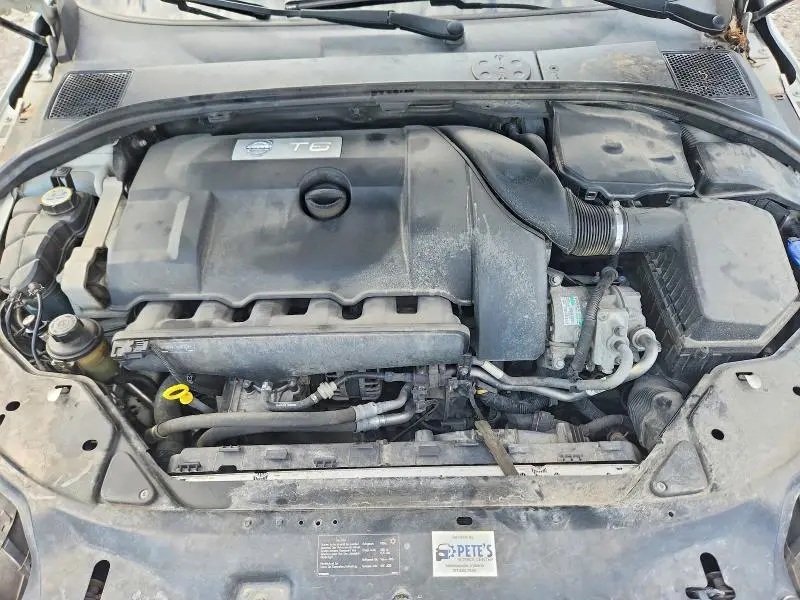 2014 VOLVO XC70 T6  
