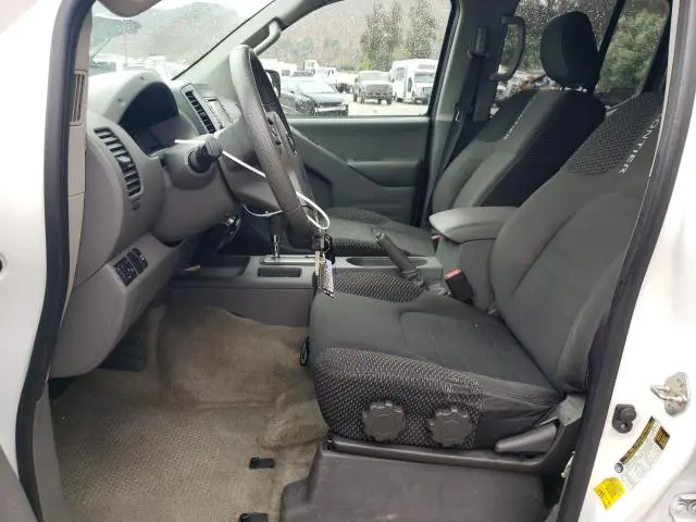 2016 NISSAN FRONTIER S  