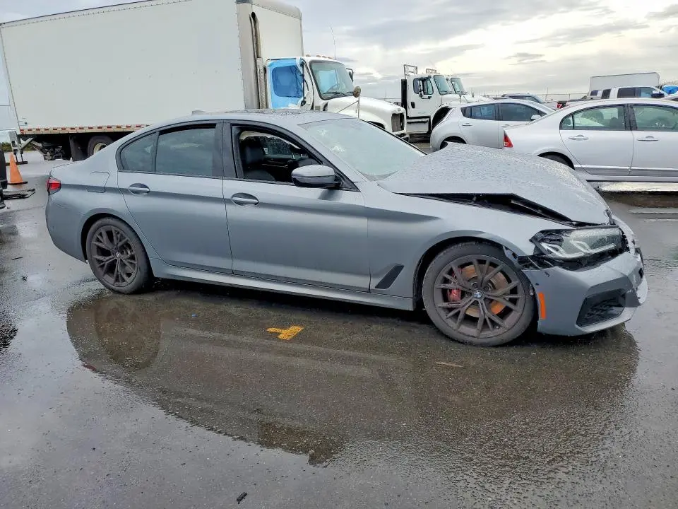 2023 BMW 530 I  