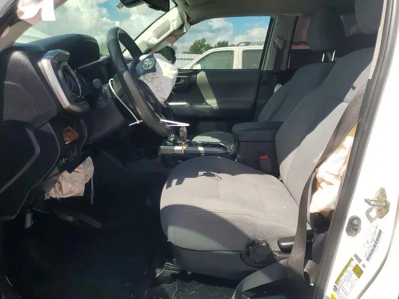 2019 TOYOTA TACOMA SR5 V6  
