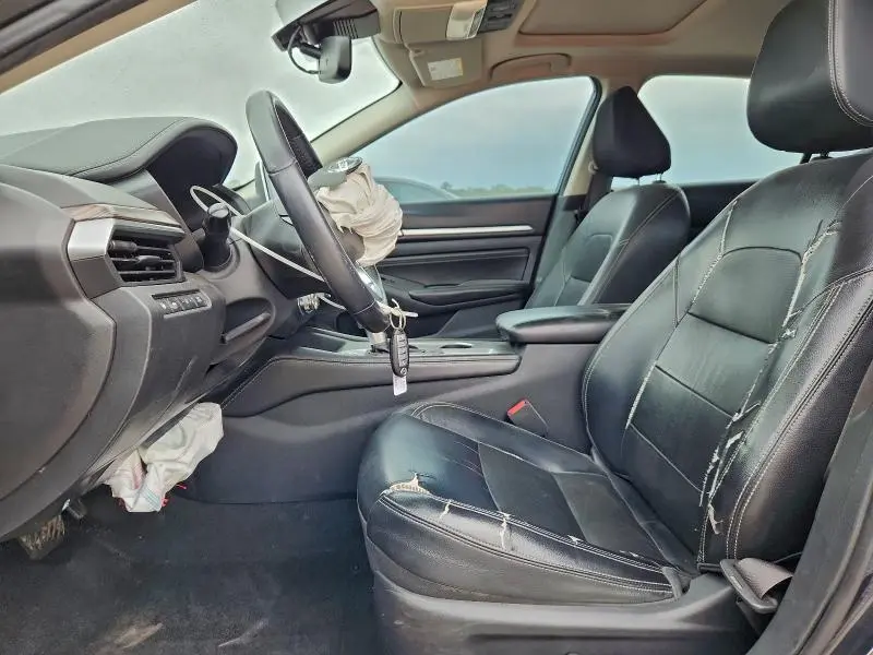 2019 NISSAN ALTIMA SL  