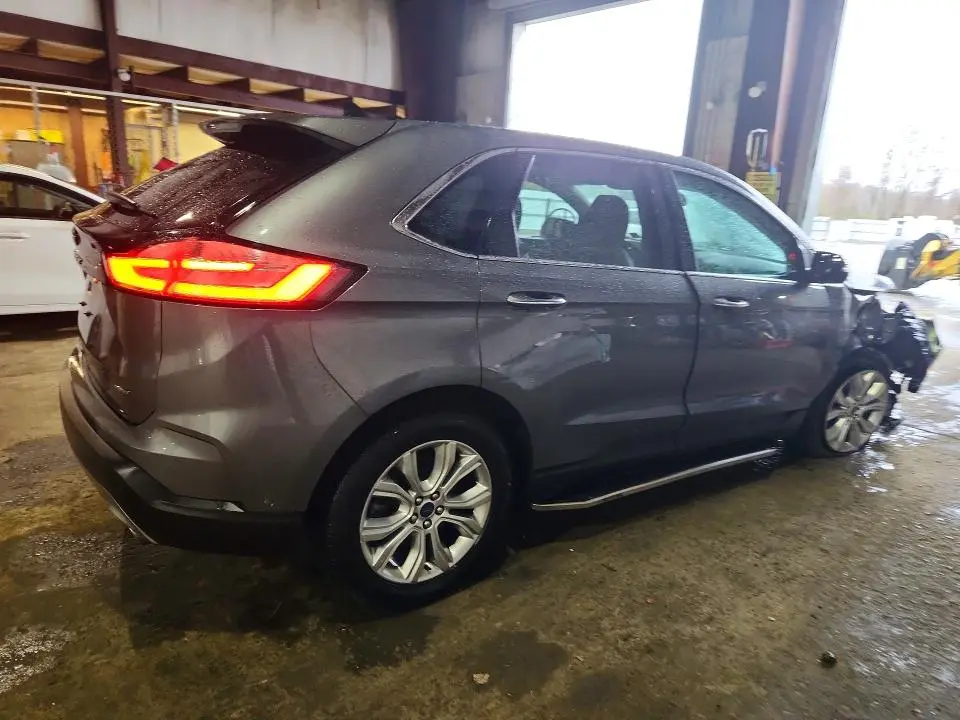 2021 FORD EDGE TITANIUM  