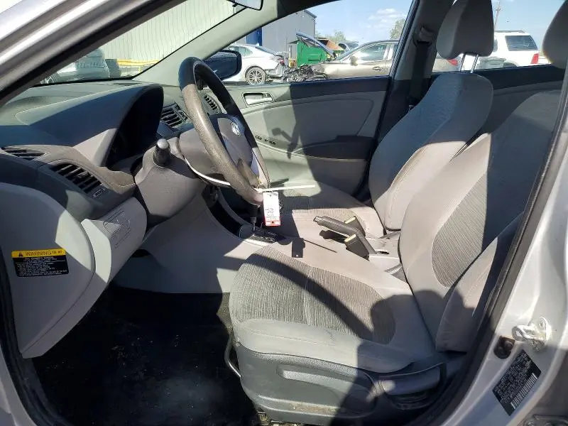 2015 HYUNDAI ACCENT GLS  