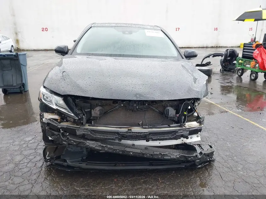 2022 TOYOTA CAMRY LE AWD