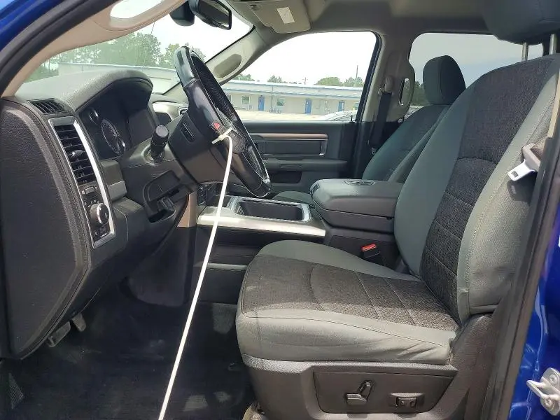 2018 RAM 1500 SLT  