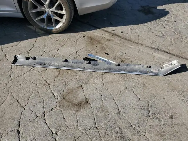 2012 CHRYSLER 300 LIMITED  