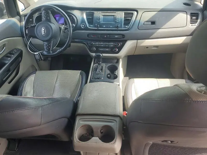 2016 KIA SEDONA LX  