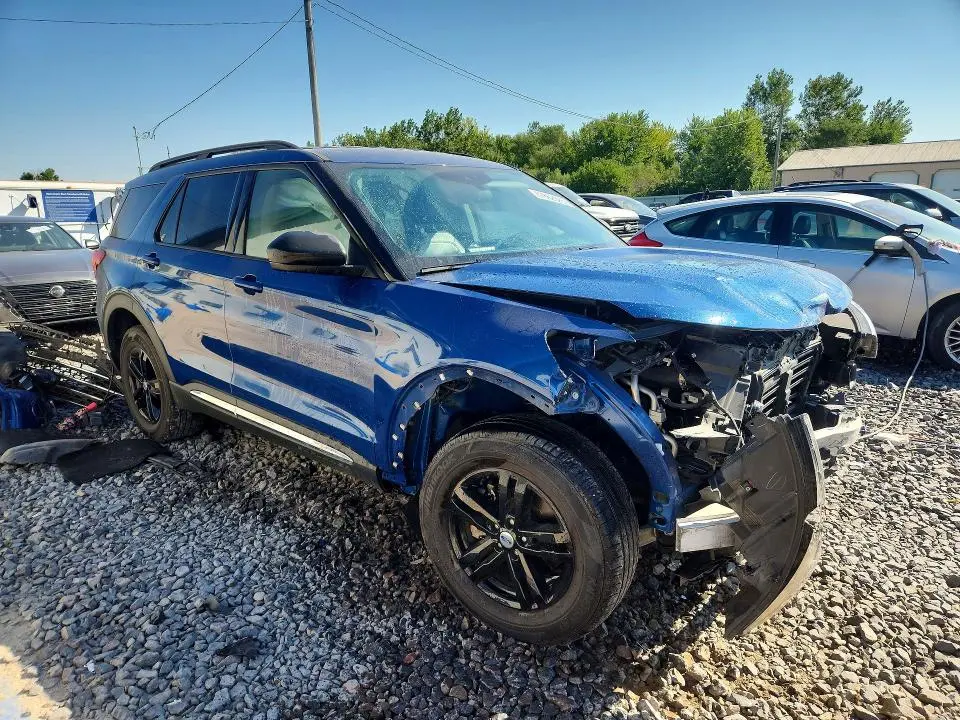 2021 FORD EXPLORER XLT  