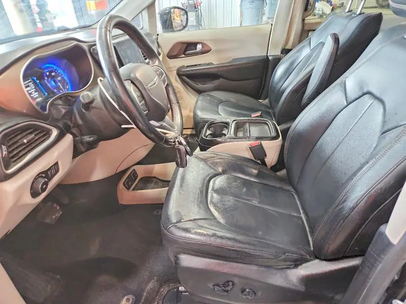 2017 CHRYSLER PACIFICA TOURING L  