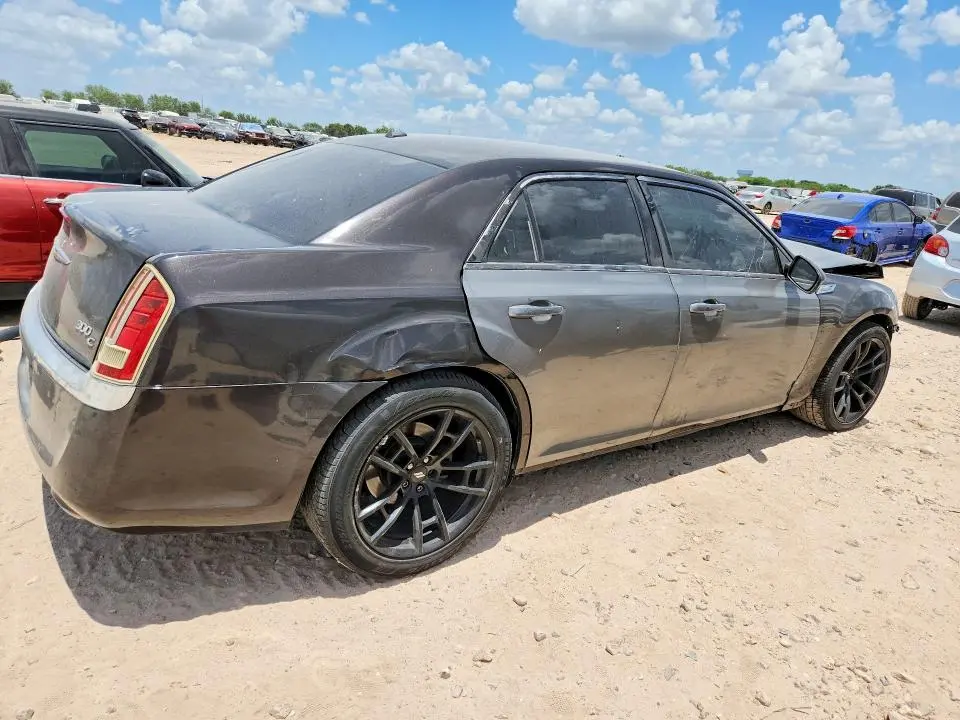 2013 CHRYSLER 300C   