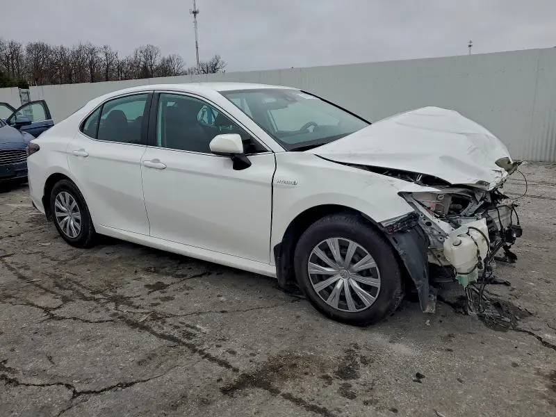 2021 TOYOTA CAMRY LE  