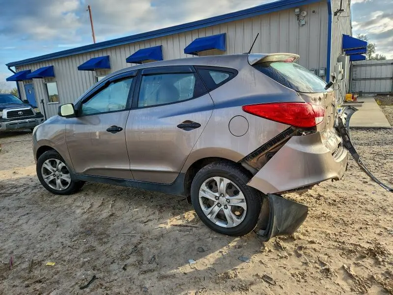 2010 HYUNDAI TUCSON GLS  