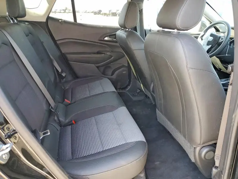 2025 CHEVROLET TRAX 1LT  
