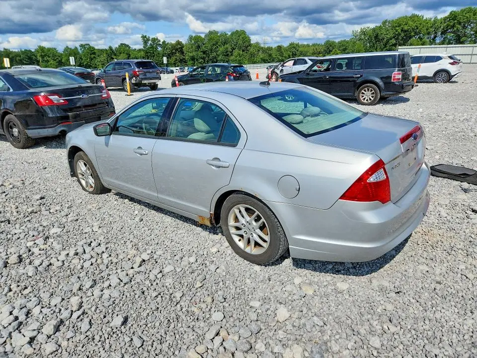 2010 FORD FUSION S  