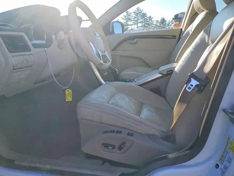 2015 VOLVO XC70 3.2 PREMIER  