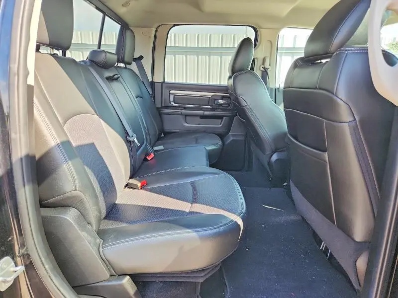 2015 RAM 1500 SPORT  