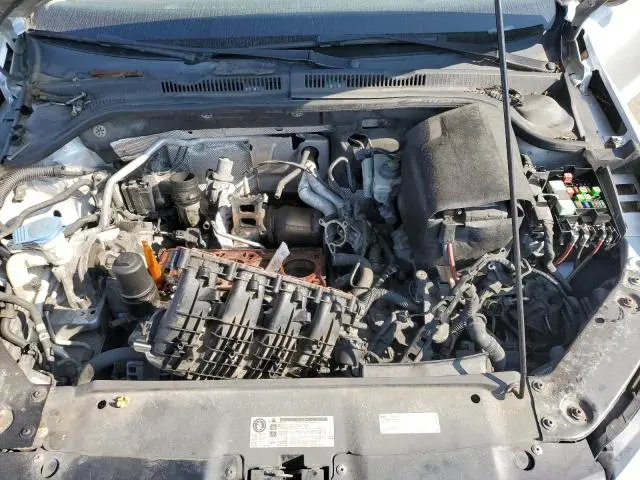 2015 VOLKSWAGEN JETTA SEL  