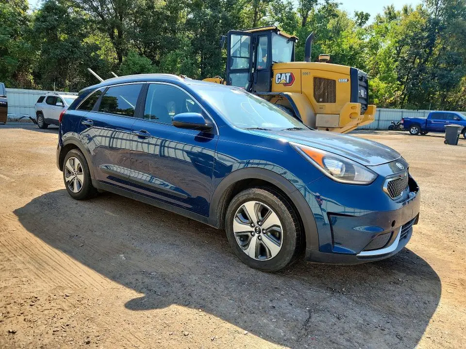 2018 KIA NIRO LX  