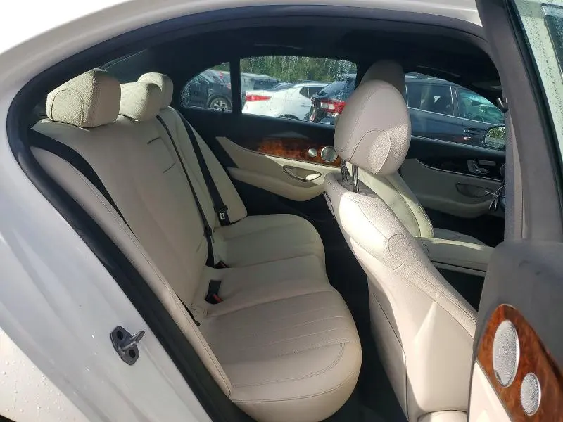2019 MERCEDES-BENZ E 300 4MATIC  