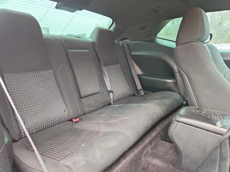 2016 DODGE CHALLENGER SXT  