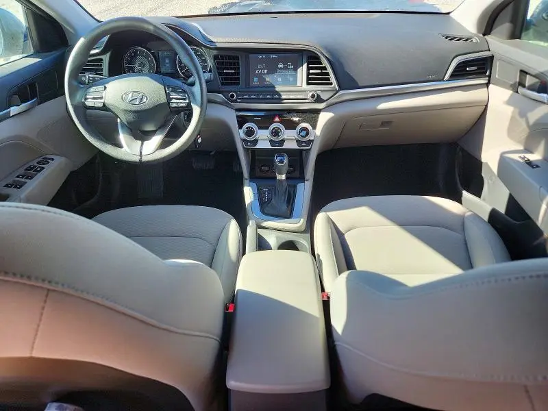 2019 HYUNDAI ELANTRA SEL  