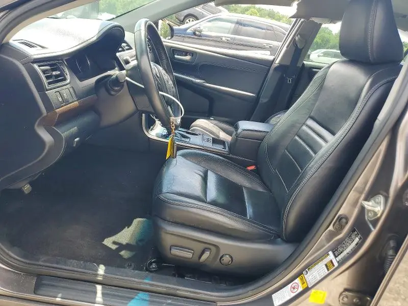 2017 TOYOTA CAMRY XLE  