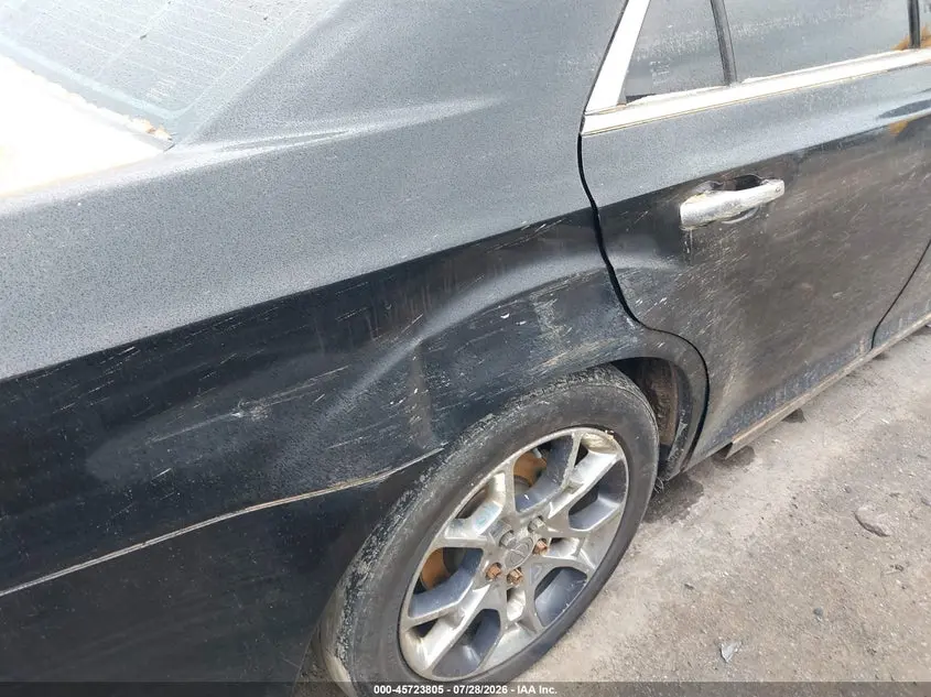 2012 CHRYSLER 300 LIMITED