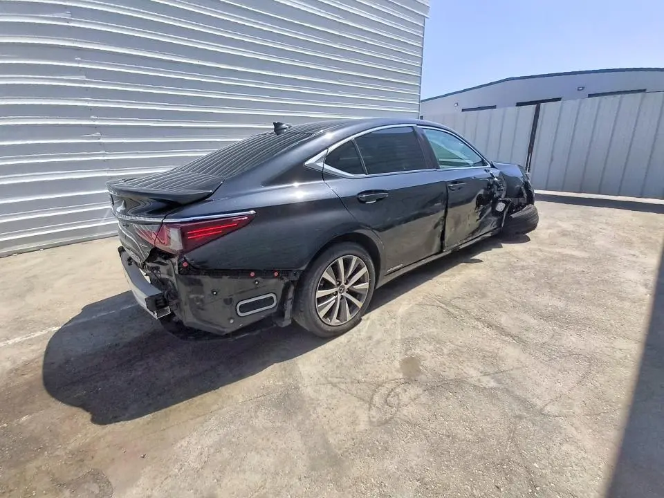 2020 LEXUS ES 300H BASE  