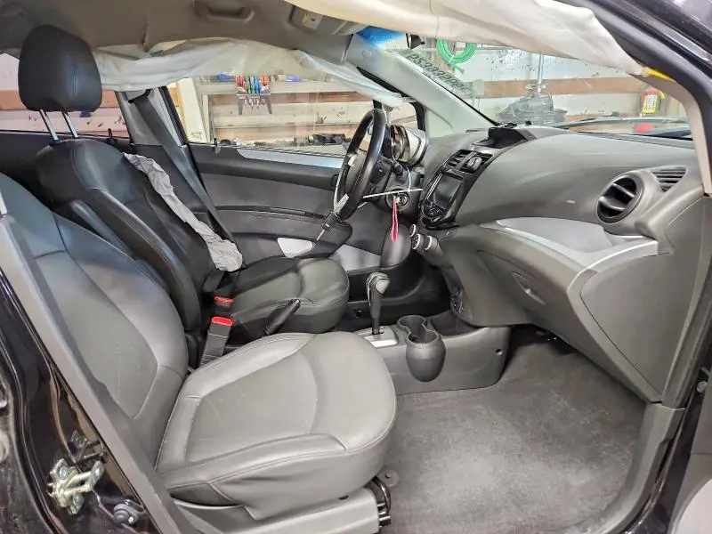 2013 CHEVROLET SPARK 2LT  