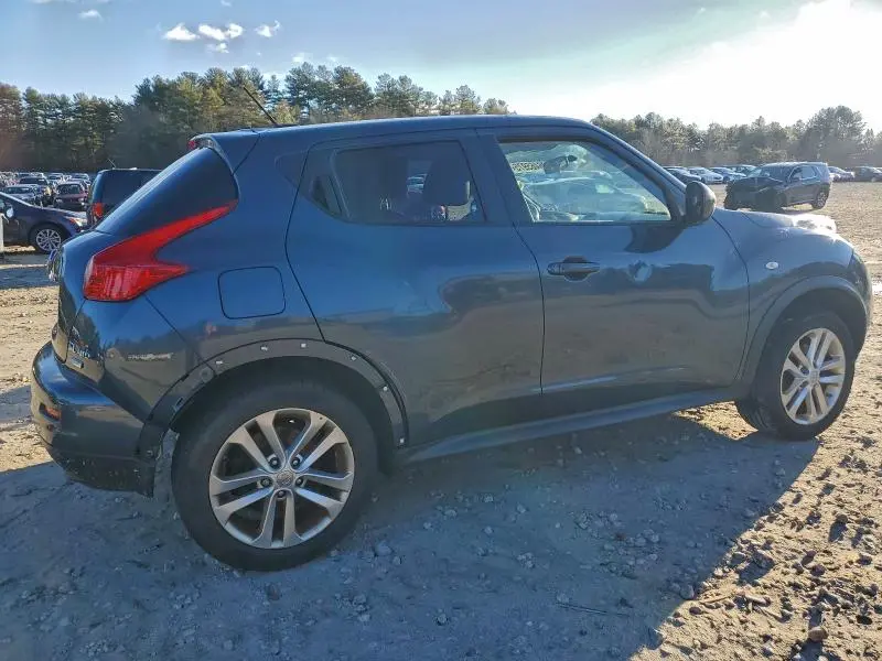 2013 NISSAN JUKE S  