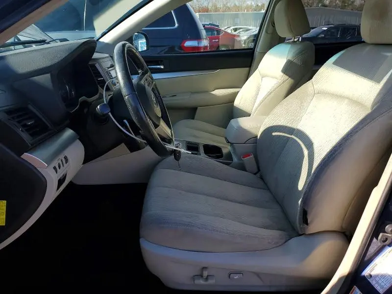 2010 SUBARU OUTBACK 2.5I PREMIUM  