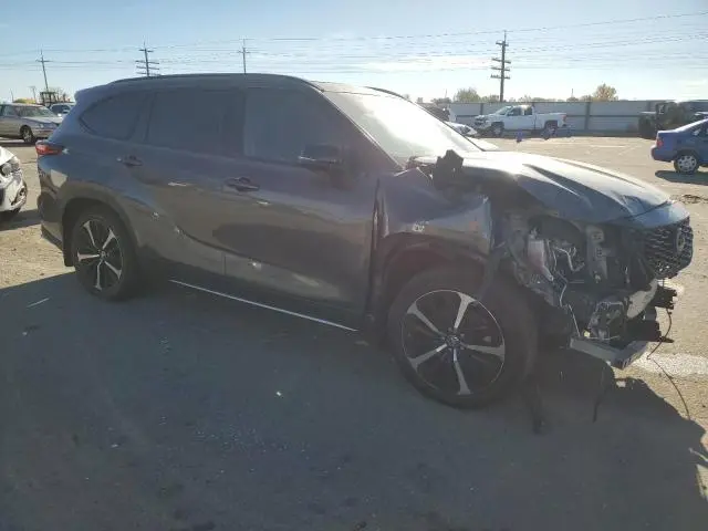 2021 TOYOTA HIGHLANDER XSE  