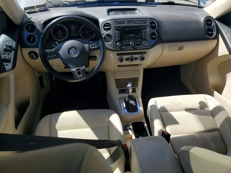 2013 VOLKSWAGEN TIGUAN S  
