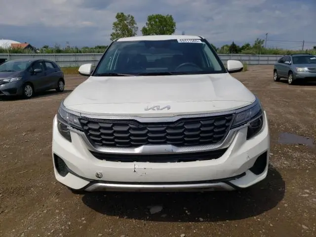 2023 KIA SELTOS LX  