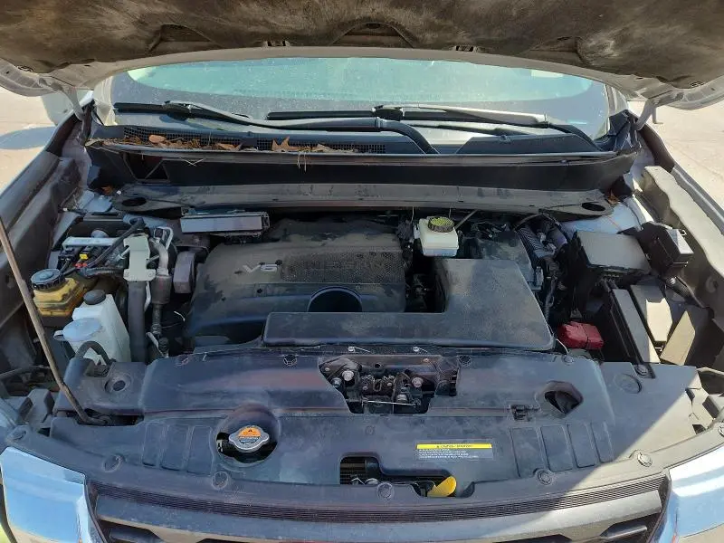 2019 NISSAN PATHFINDER SL  