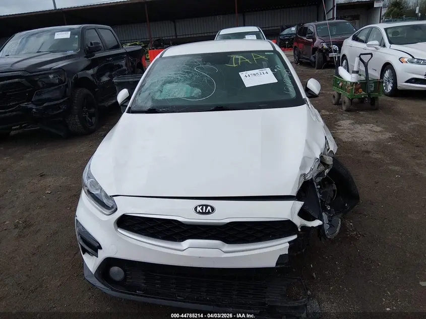 2019 KIA FORTE LXS