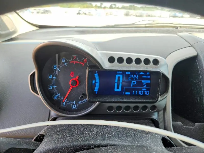 2013 CHEVROLET SONIC LT  