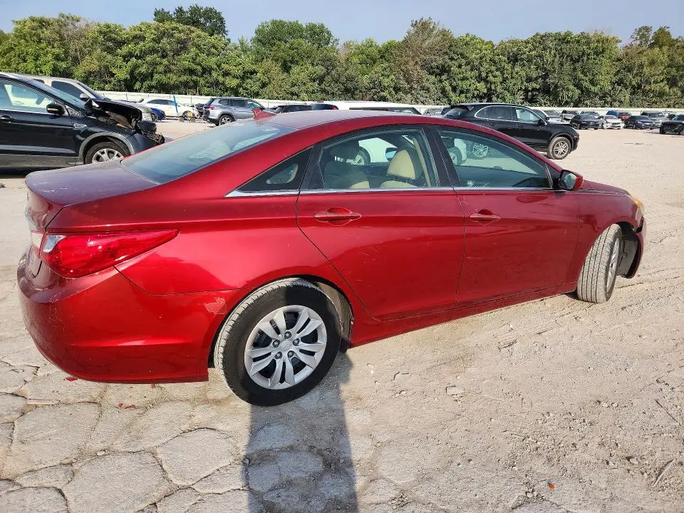 2013 HYUNDAI SONATA GLS  