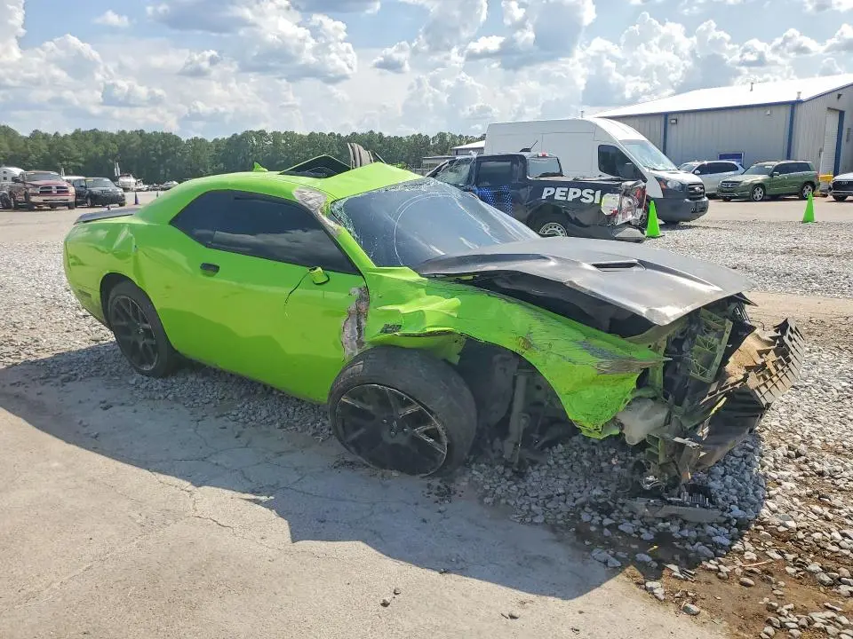 2015 DODGE CHALLENGER SXT PLUS  