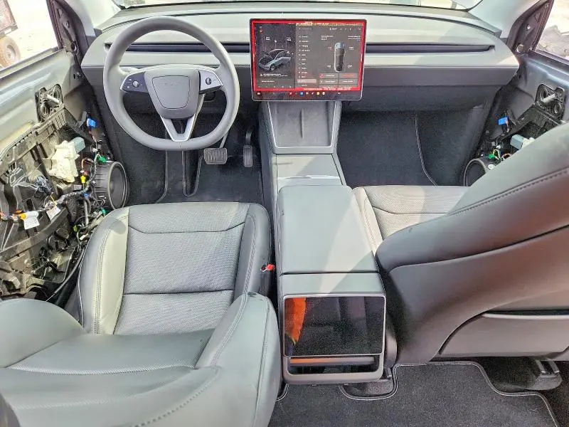 2026 TESLA MODEL Y   