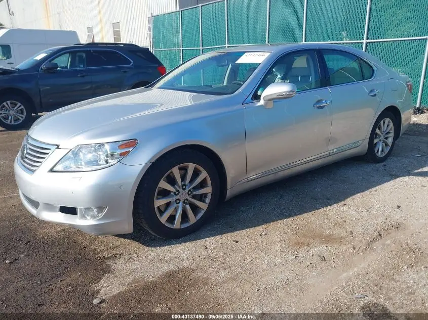 2011 LEXUS LS 460  
