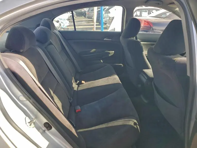 2010 HONDA ACCORD LX  